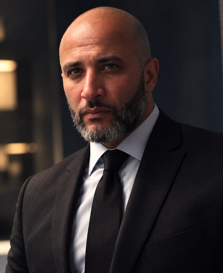 Portrait de Khalid Lahlou, dirigeant de SMK360 Group